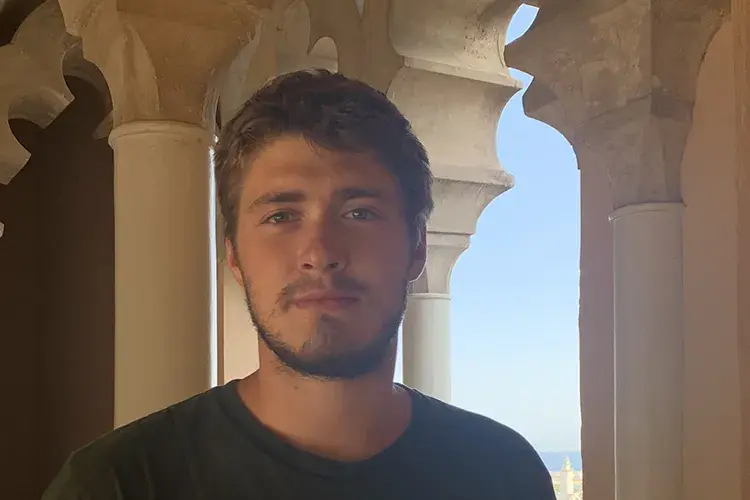 Head and shoulders portrait of Dr Leone Pecorini Goodall