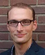 Dr Daan Beekers