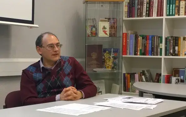 Dr Vadim Golubev