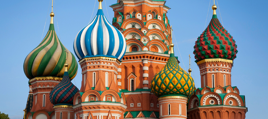 the top of a Russian-style domed building