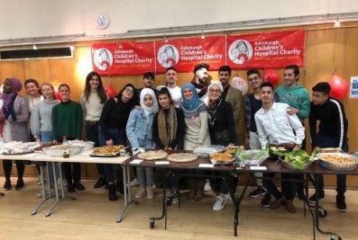 Syrian teenagers and university students delivered a memorable food & culture night.